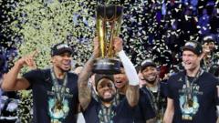 Read more about the article Antetokounmpo inspires Bucks to NBA Cup final win