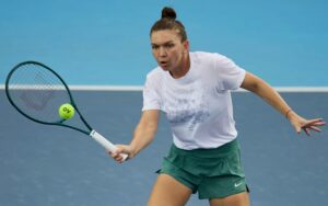 Read more about the article Simona Halep: It is very painful to be treated differently to Iga Swiatek and Jannik Sinner