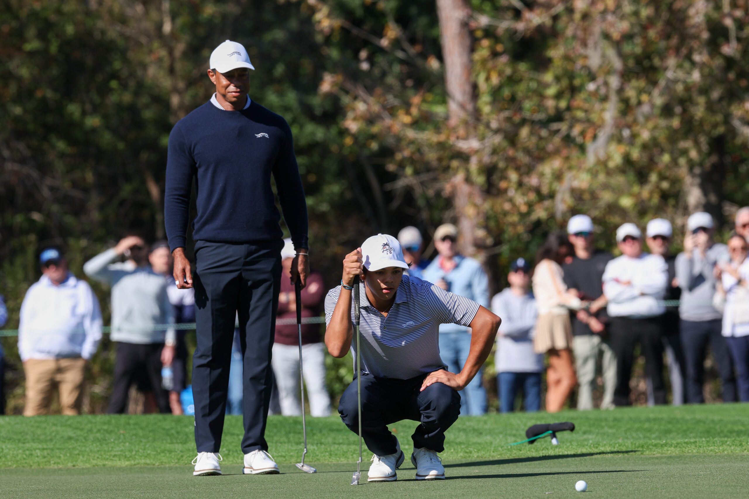 You are currently viewing 7 Tiger and Charlie Woods photos after PNC Championship playoff