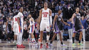 Read more about the article Watch Jaden Ivey’s game-winning four-point play complete Pistons’ comeback to beat Kings