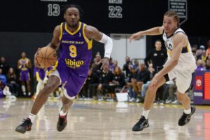 Read more about the article Lakers rookie Bronny James building momentum in G League