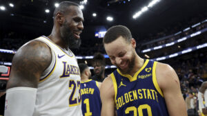 Read more about the article Steph drops matter-of-fact response to LeBron’s NSFW 3-point criticism