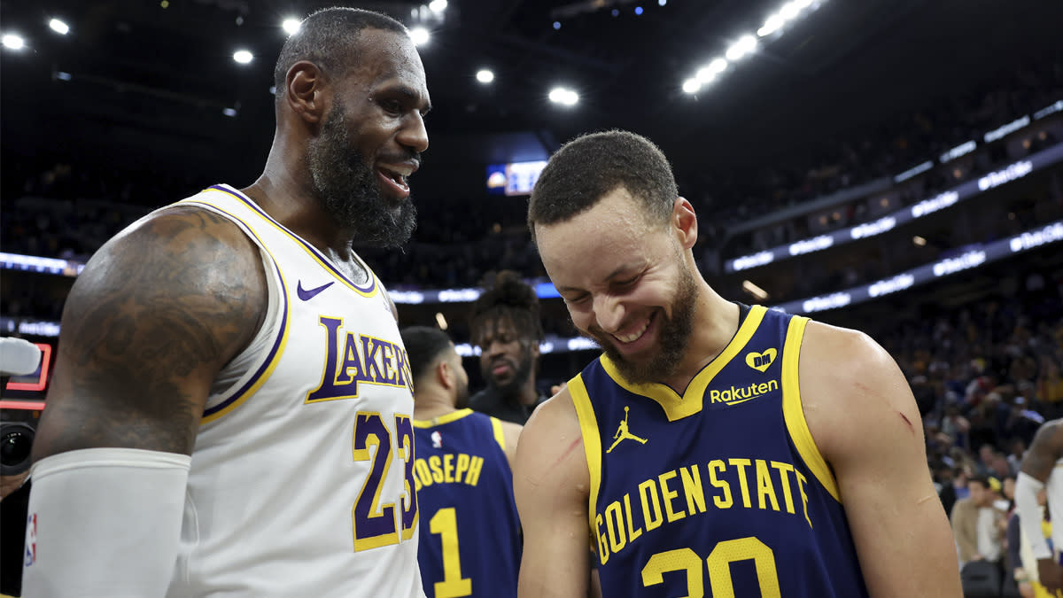 You are currently viewing Steph drops matter-of-fact response to LeBron’s NSFW 3-point criticism