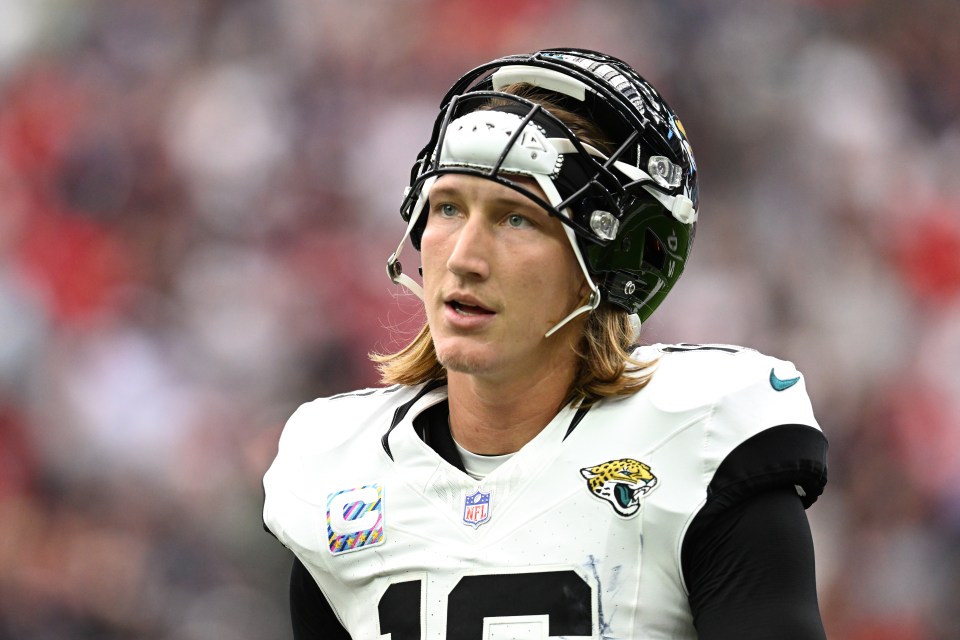 Read more about the article ‘Sherminator!’ – Trevor Lawrence with shaved head stuns fans who can’t work out who Jaguars QB looks like