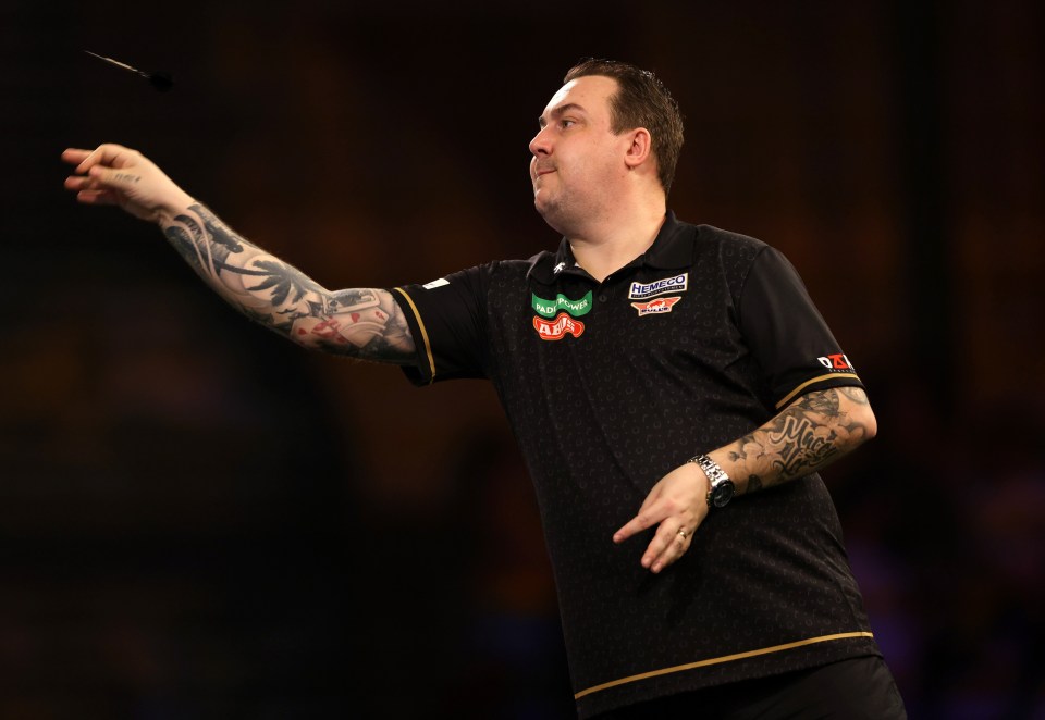 You are currently viewing ‘It’s not fair’ – Darts star compares ‘outrageous’ PDC World Championship format to Liverpool clash