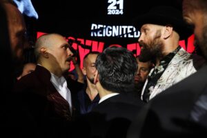 Read more about the article Oleksandr Usyk vs Tyson Fury sees last-minute judge change after official doesn’t fly to Riyadh