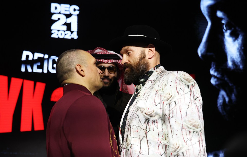 You are currently viewing Longest face-offs in boxing history: Tyson Fury and Oleksandr Usyk set new record with intense meeting