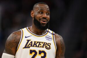 Read more about the article ‘Egos wouldn’t allow it’ – LeBron’s teammates doubted him after 2003 NBA Draft but ‘The King’ had last laugh