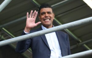 Read more about the article ‘Best phone call ever’ – Chris Kamara reveals he’s making sports TV comeback with Jeff Stelling