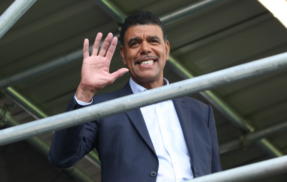 You are currently viewing ‘Best phone call ever’ – Chris Kamara reveals he’s making sports TV comeback with Jeff Stelling