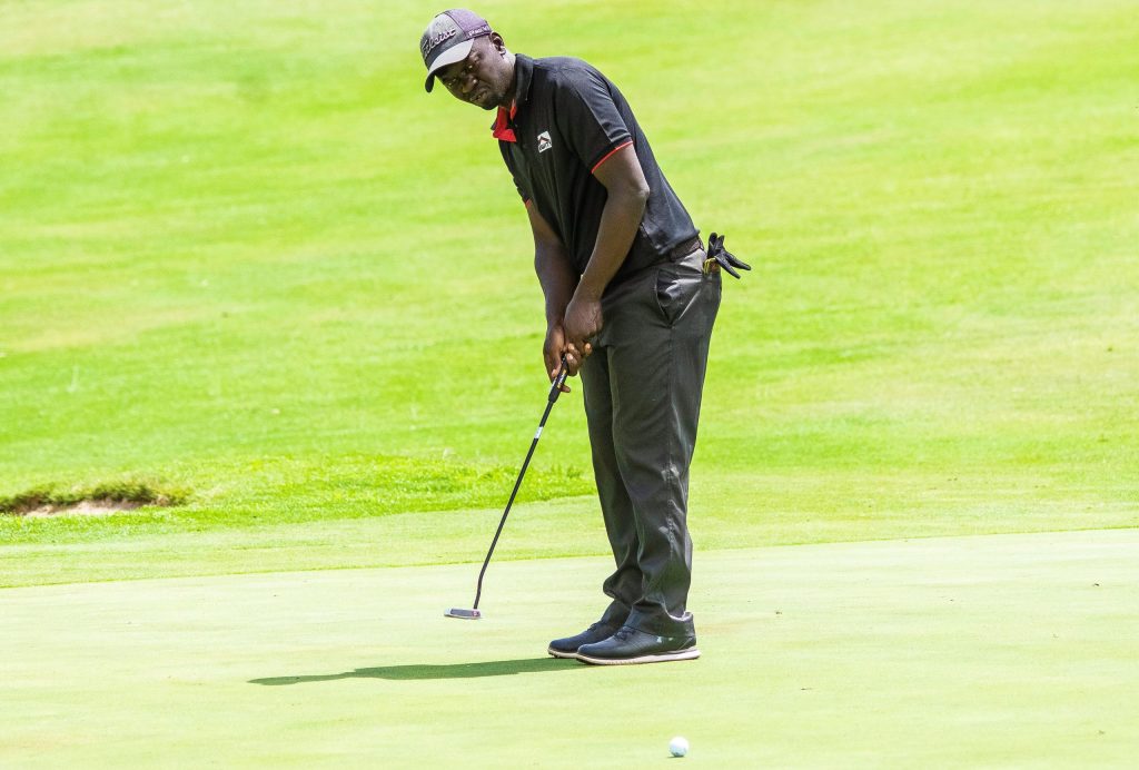 You are currently viewing Kasozi takes lead at Kilelesi grand kwacha in Kigo, Okwong stars with a hole-in-one