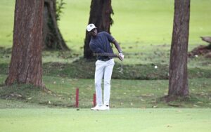 Read more about the article Otile shoots 5-under to command a shot lead at 2024 Seniors open in Kampala | Round 1