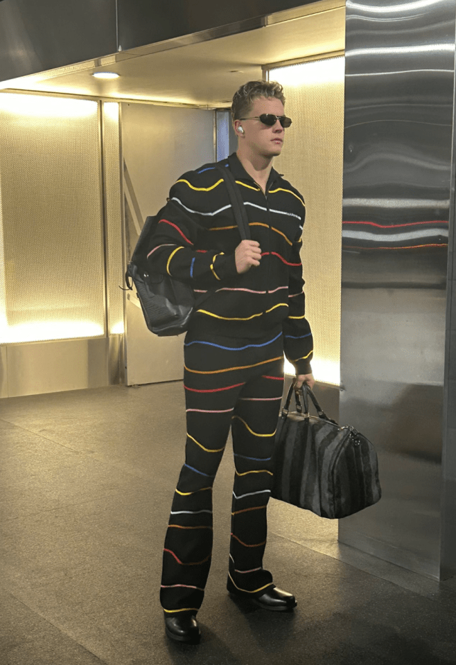 You are currently viewing Joe Burrow arrives in garish outfit ahead of a special never been done before Monday Night Football broadcast