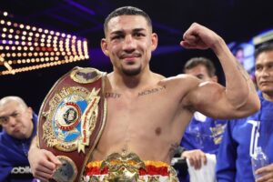 Read more about the article Teofimo Lopez ‘finalising deal’ to face hard-hitting ex-world champion with 100 per cent KO ratio