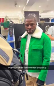 Read more about the article Floyd Mayweather releases statement after being attacked and chased by mob in London