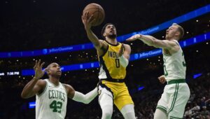 Read more about the article House: Celtics not giving ‘championship effort’ on defense