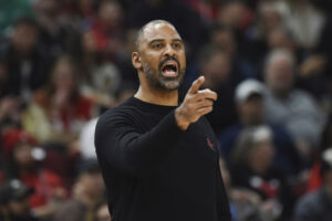 Read more about the article Rockets’ Ime Udoka fined $50,000 for profane language, postgame remarks toward officials