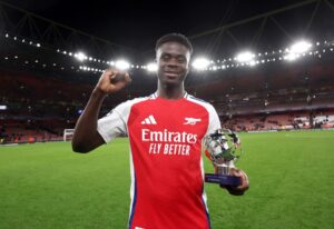 Read more about the article Bukayo Saka’s ‘world class’ performances are ‘scary’ but he needs a top striker