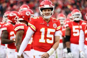 Read more about the article Why does Patrick Mahomes wear his helmet so high? Kansas City Chiefs superstar opts to make strange change to gear