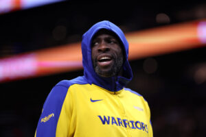 Read more about the article Warriors say Draymond Green could return Friday after MRI on calf came back clear