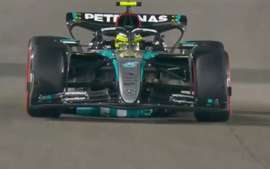 You are currently viewing Lewis Hamilton’s last qualifying session for Mercedes ends in ‘inexcusable’ bollard calamity