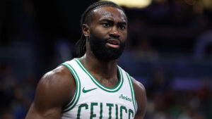 Read more about the article Jaylen points out ‘one-sided’ officiating in Celtics’ loss to Magic