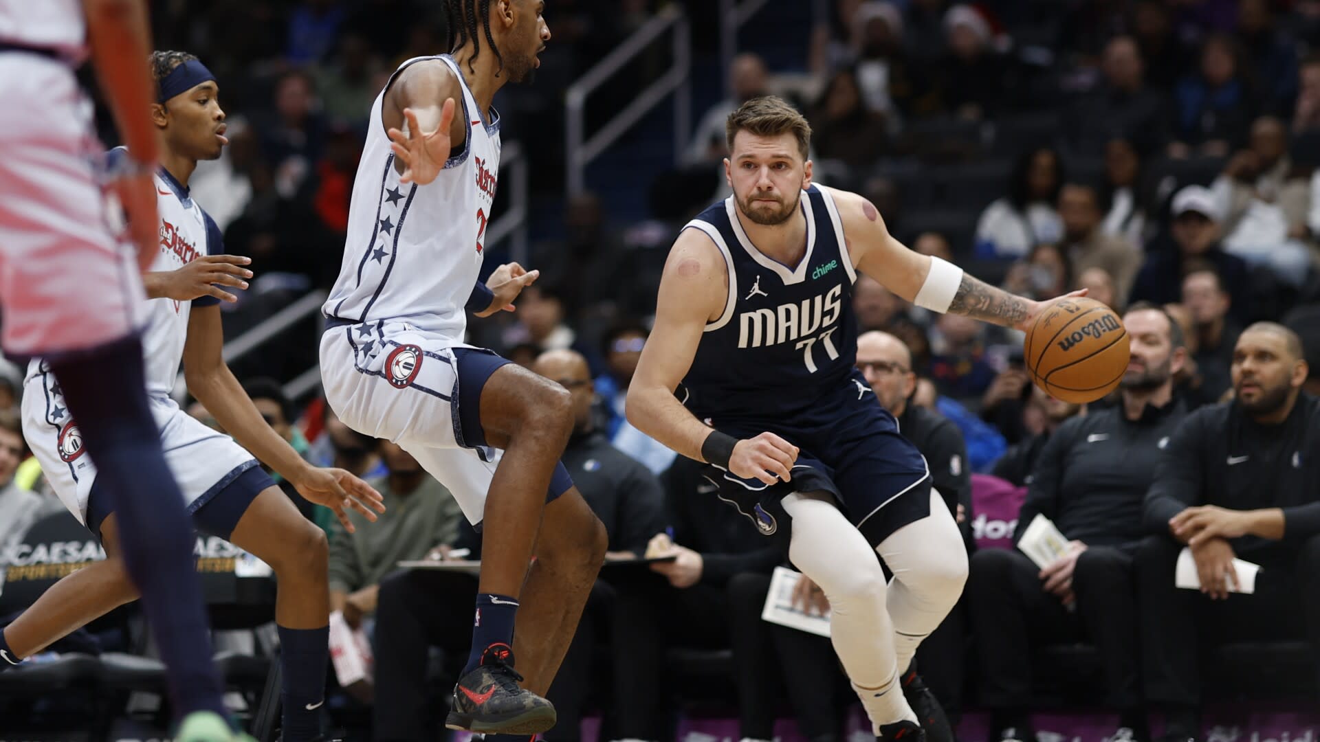 You are currently viewing Mavericks vs. Thunder Best bets: Odds, predictions, recent stats, trends for December 10