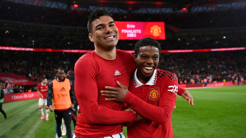 Read more about the article Casemiro gave FA Cup medal to Manchester United teammate who played zero minutes last season