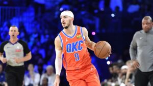 Read more about the article Alex Caruso, Thunder agree to four-year, $81 million contract extension