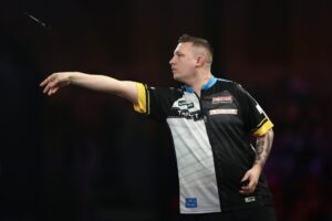 Read more about the article ‘No bother’ – Chris Dobey gives honest view on Gerwyn Price tie as he hails darts fans