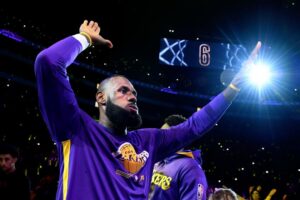 Read more about the article LeBron James turns 40: A look at his longevity and the twilight of his career