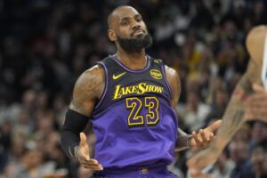 Read more about the article Lakers lose to Minnesota in lowest-scoring game of the LeBron era in L.A.