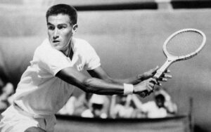 Read more about the article Neale Fraser, tennis player who won 19 grand slam tournaments, dies aged 91