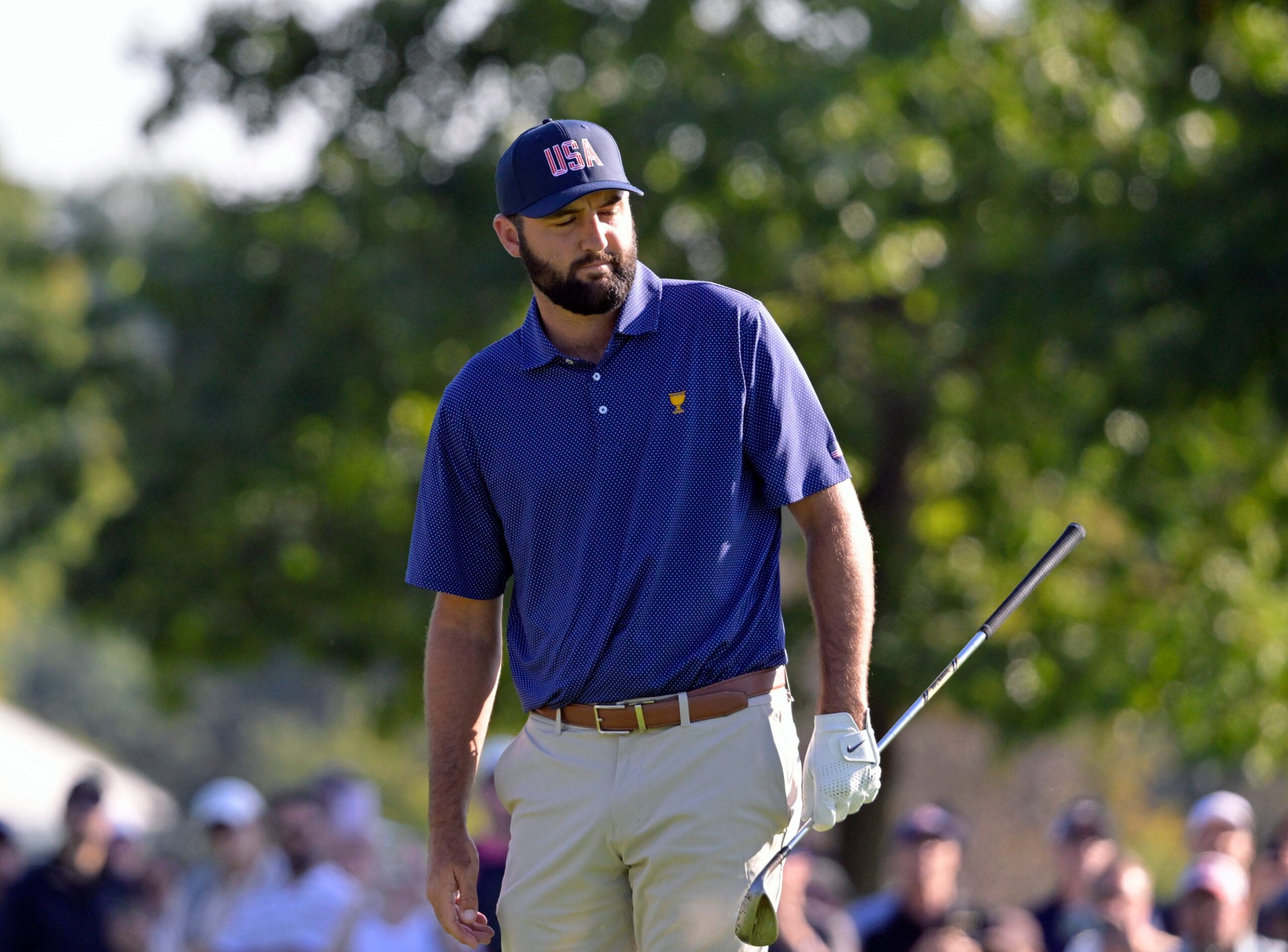 You are currently viewing Who is playing in ‘The Showdown’? Golfers include Scottie Scheffler and Rory McIlroy