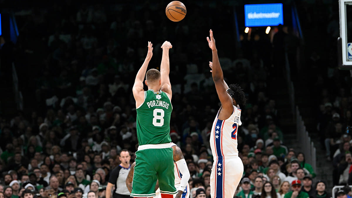 You are currently viewing Porzingis leaves Celtics’ loss to Sixers early with left ankle soreness