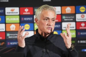 Read more about the article Jose Mourinho facing potential Fenerbahce sack as ex-Man United man tries to throttle opponent