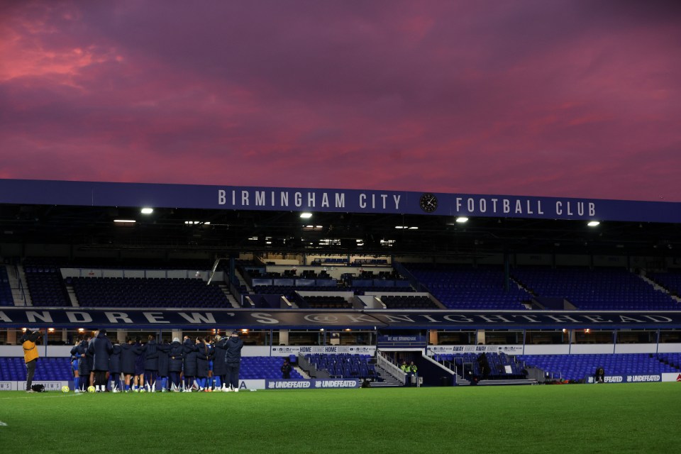 You are currently viewing Birmingham’s clash with Burton Albion halted by medical emergency in stands