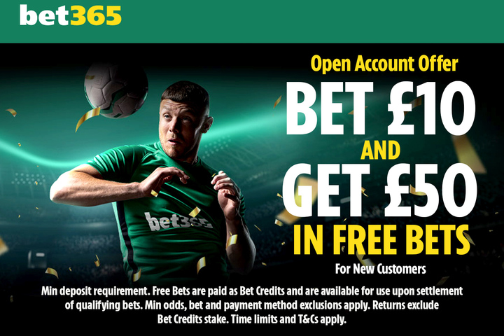 You are currently viewing Arsenal vs Man United betting offer: Bet £10 get £50 in free bets on Bet365