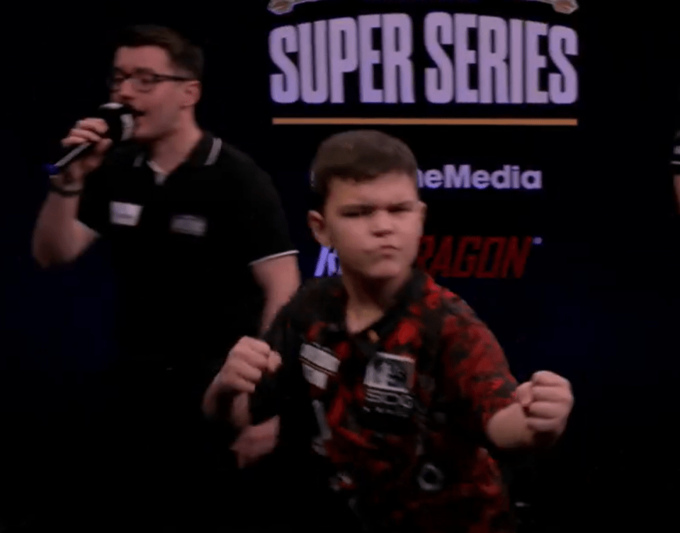 You are currently viewing Darts prodigy wins doubles title age 12 – one day after beating world number one Luke Humphries in an exhibition