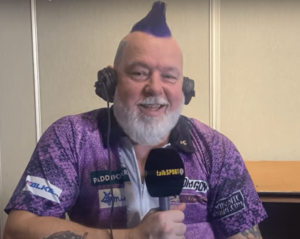 Read more about the article ‘We’ll get you in trouble’ – Peter Wright hilariously delivers cheeky Christmas dinner plans