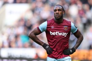 Read more about the article Michail Antonio involved in car crash as West Ham release statement