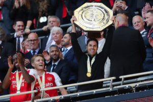 Read more about the article Mikel Arteta challenges journalist over his ‘one Arsenal trophy’ comment