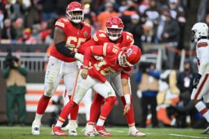 Read more about the article Kansas City Chiefs receive important health update on future of Patrick Mahomes with playoff status in question