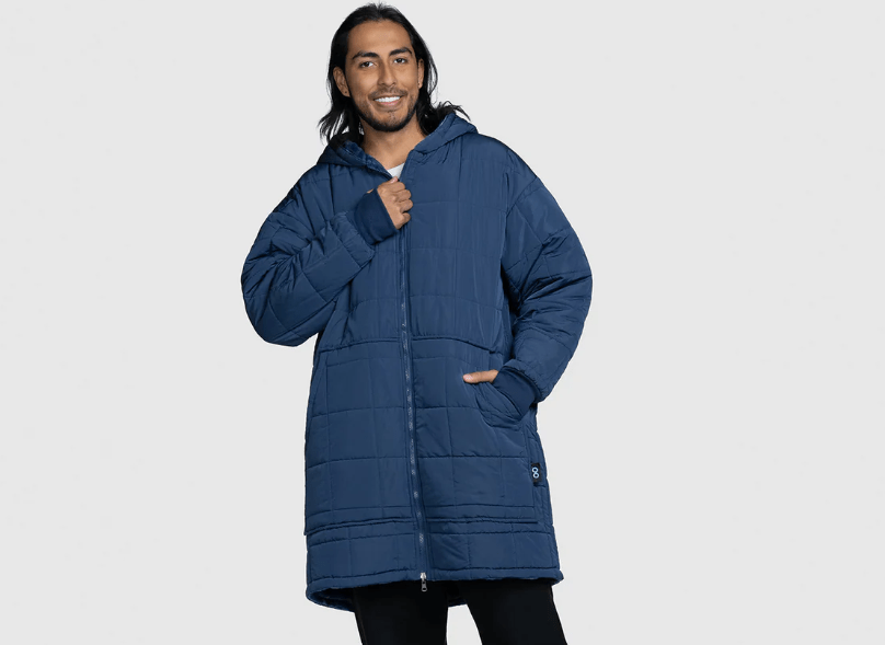 You are currently viewing Football fans race to buy waterproof fleece-lined Oodie reduced from £109 to £49