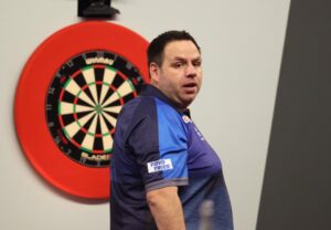 Read more about the article ‘I’d never ask’ – Adrian Lewis responds as Barry Hearn makes admission over tour status