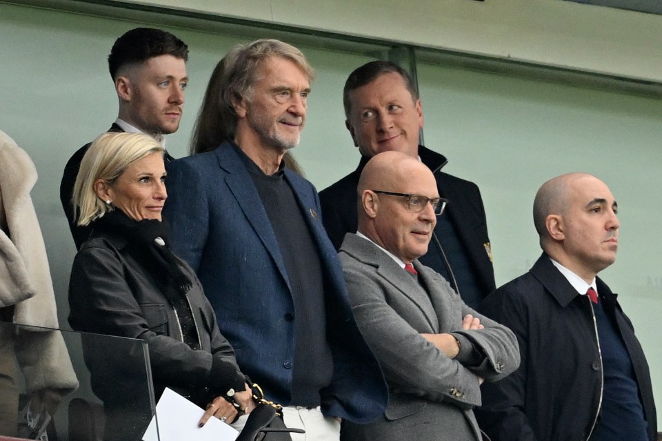 Read more about the article ‘Utterly disgusting’ – Man United hierarchy told to hang their heads in shame and apologise