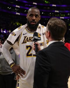 Read more about the article Alarming LeBron James stats have Lakers fans divided after damning seven-word verdict leaves JJ Redick with bench decision