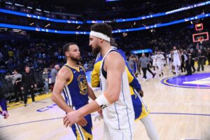 Read more about the article ‘Why viewership is down’ – Warriors and Mavs set record that fans believe is proof why NBA has become unwatchable