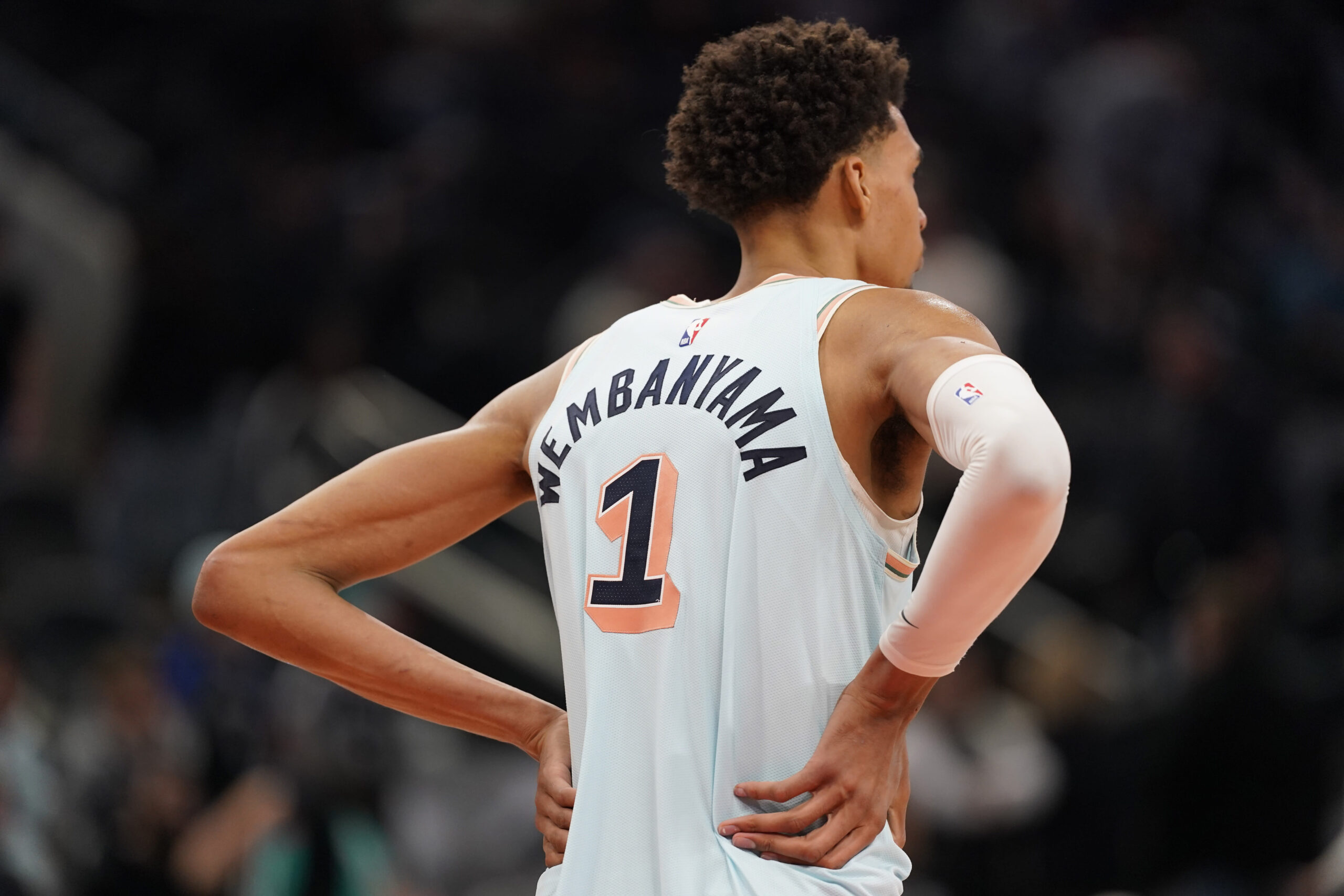 You are currently viewing 2025 NBA Paris Games: Who is playing, how to watch and more