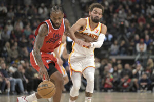 Read more about the article Kawhi Leonard scores 12 in season debut as Clippers overwhelm Hawks